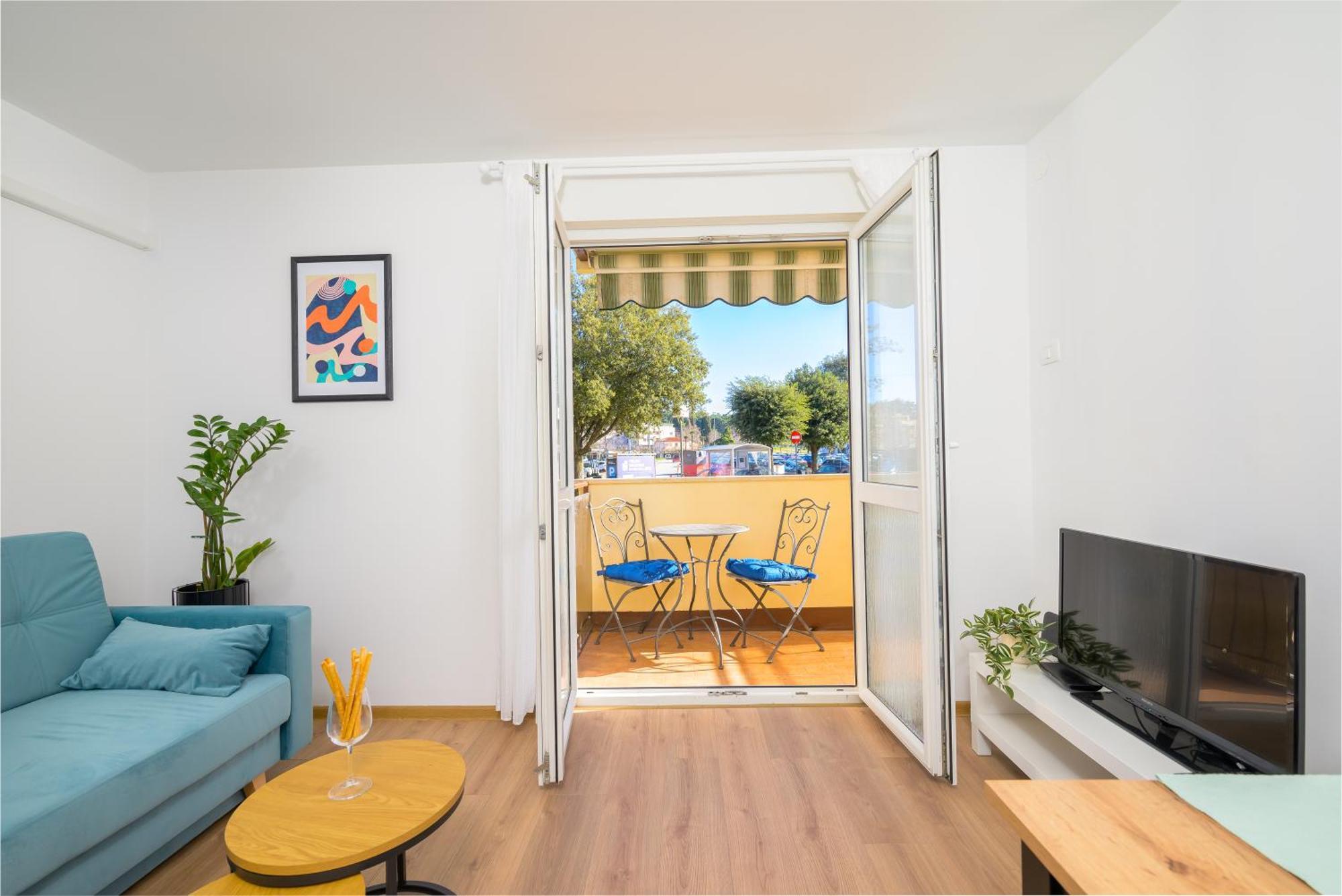 Apartment Pina โปเรช ภายนอก รูปภาพ