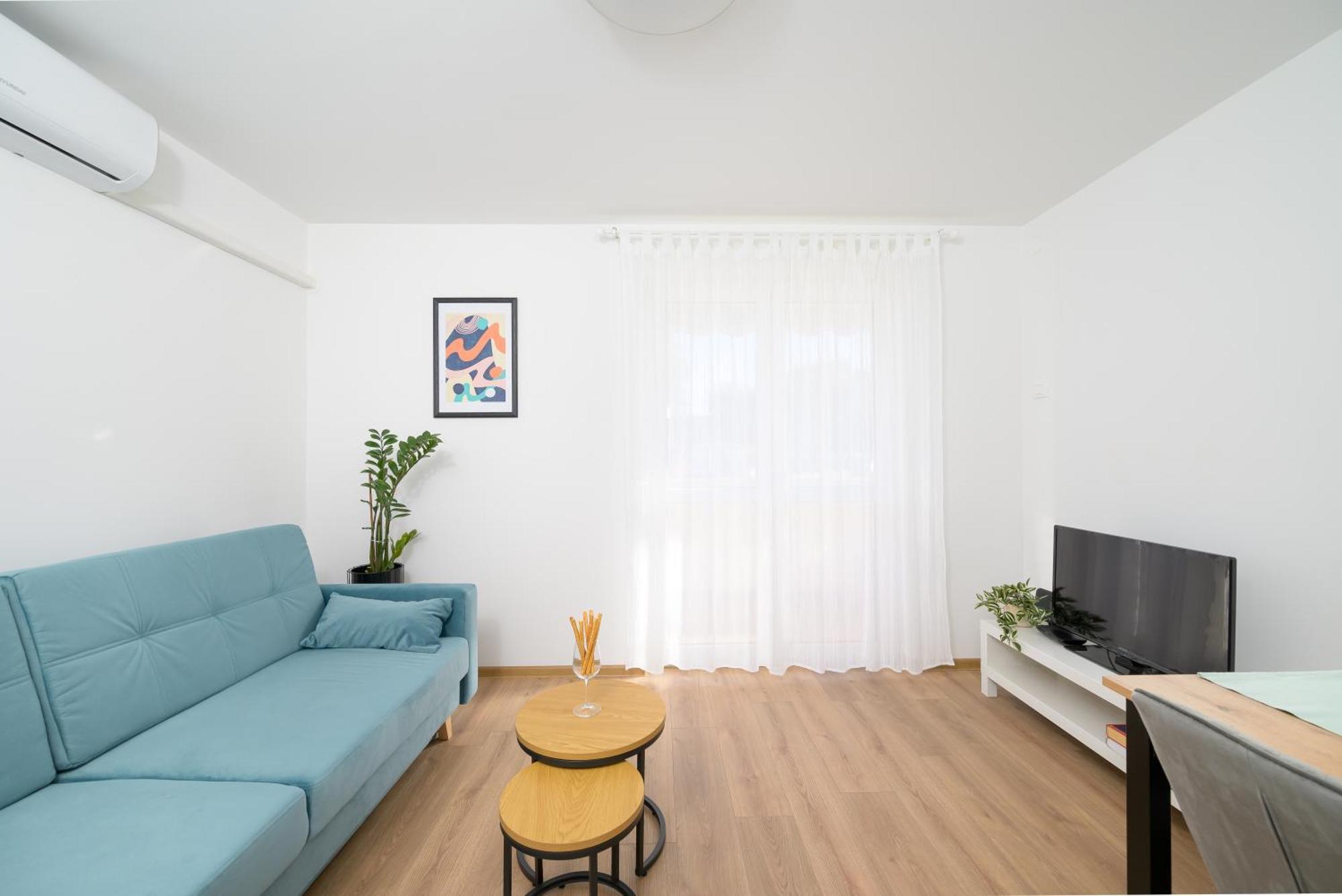 Apartment Pina โปเรช ภายนอก รูปภาพ