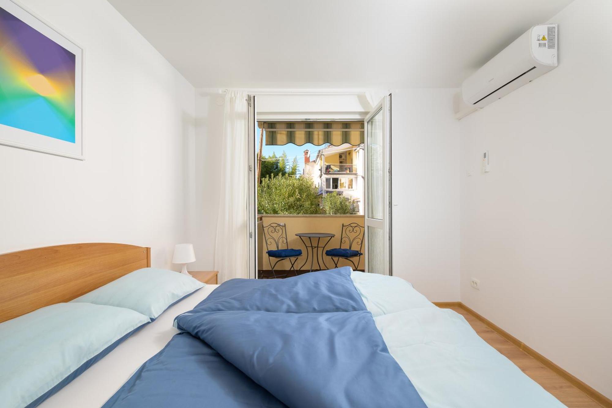 Apartment Pina โปเรช ภายนอก รูปภาพ