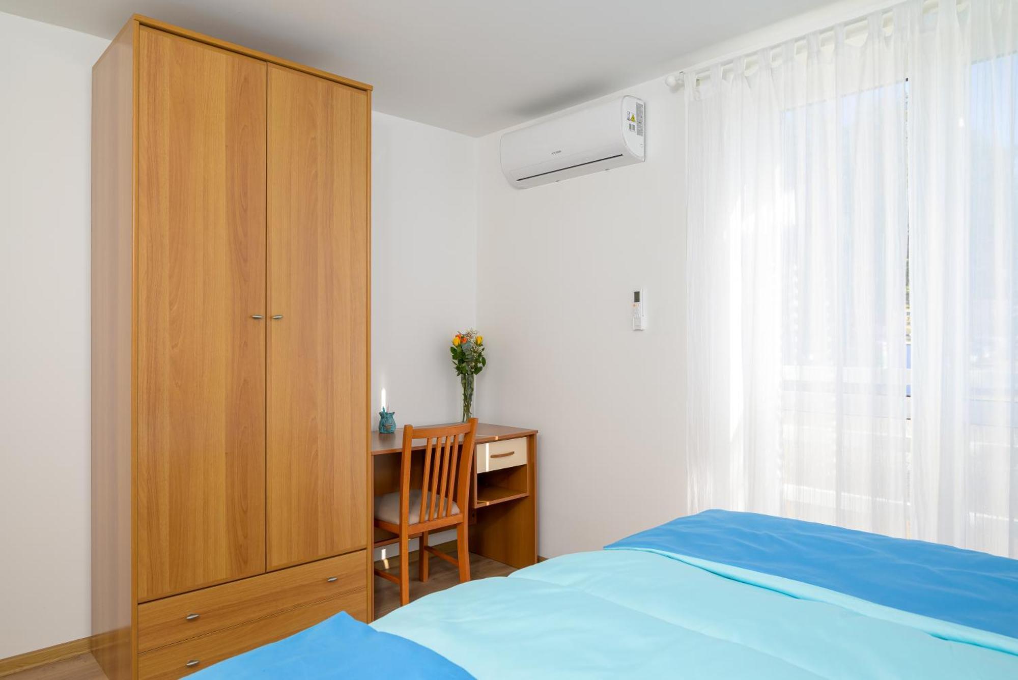 Apartment Pina โปเรช ภายนอก รูปภาพ